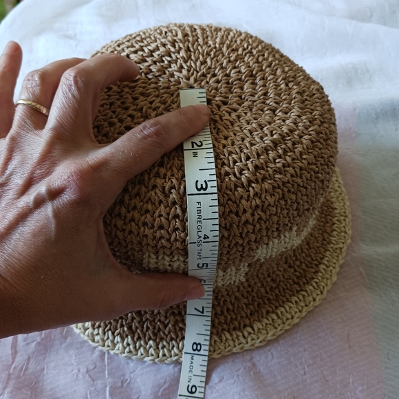 Bucket hat - Picture 7 of 8